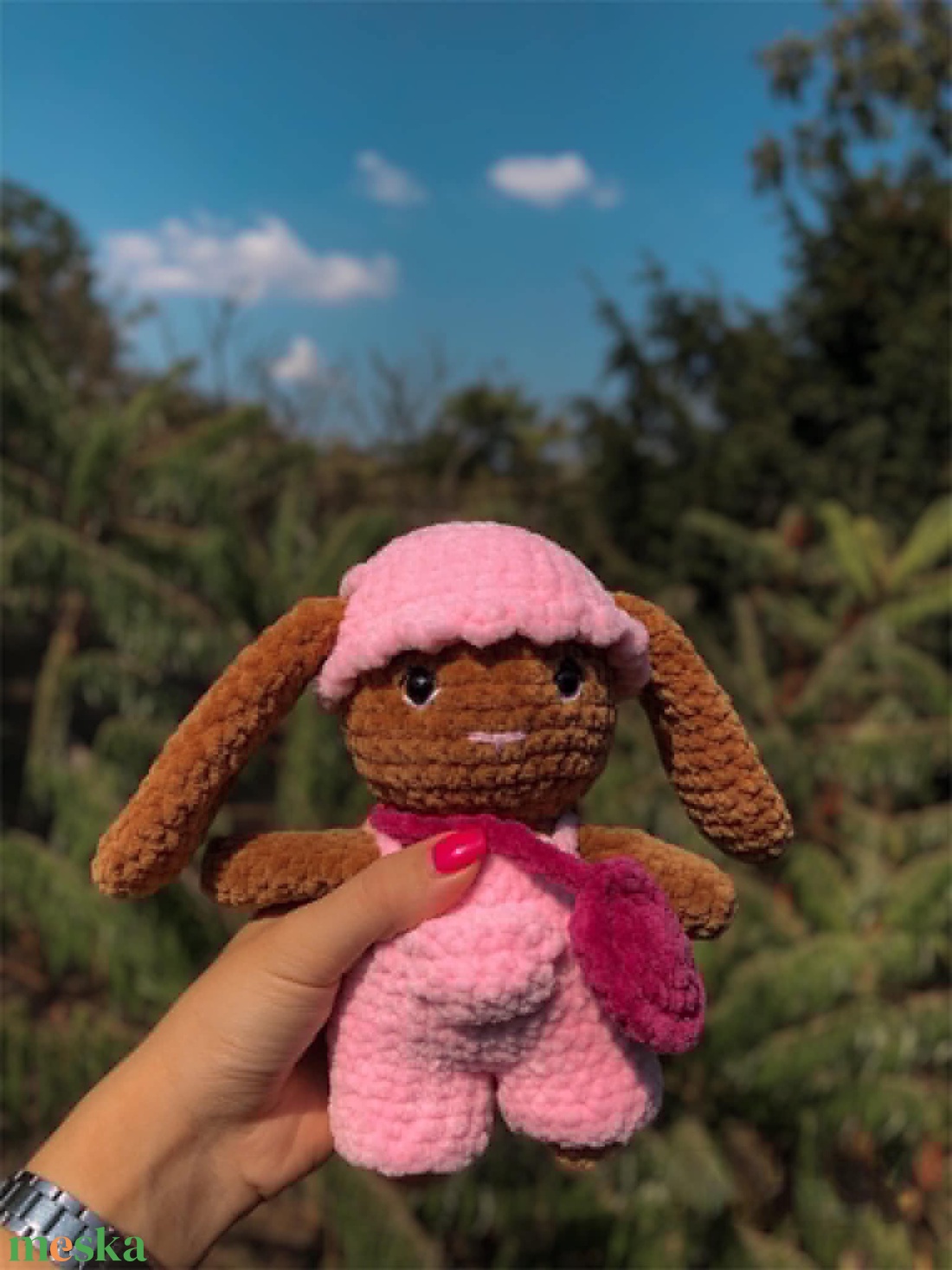 Panni, az öltöztethető horgolt amigurumi nyuszi � pihe-puha plüssjáték levehető ruhákkal - játék & sport - plüssállat & játékfigura - nyuszi - Meska.hu