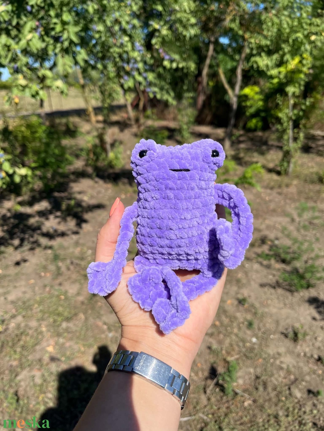 Horgolt hosszú lábú béka amigurumi (Leggy froggy) - játék & sport - plüssállat & játékfigura - béka - Meska.hu