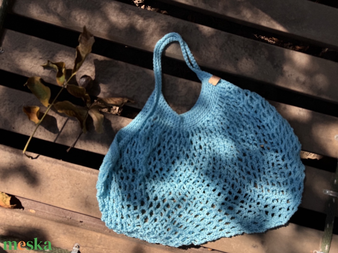Kék, nagy méretű horgolt bevásárlótáska, cekker - táska & tok - bevásárlás & shopper táska - shopper, textiltáska, szatyor - Meska.hu