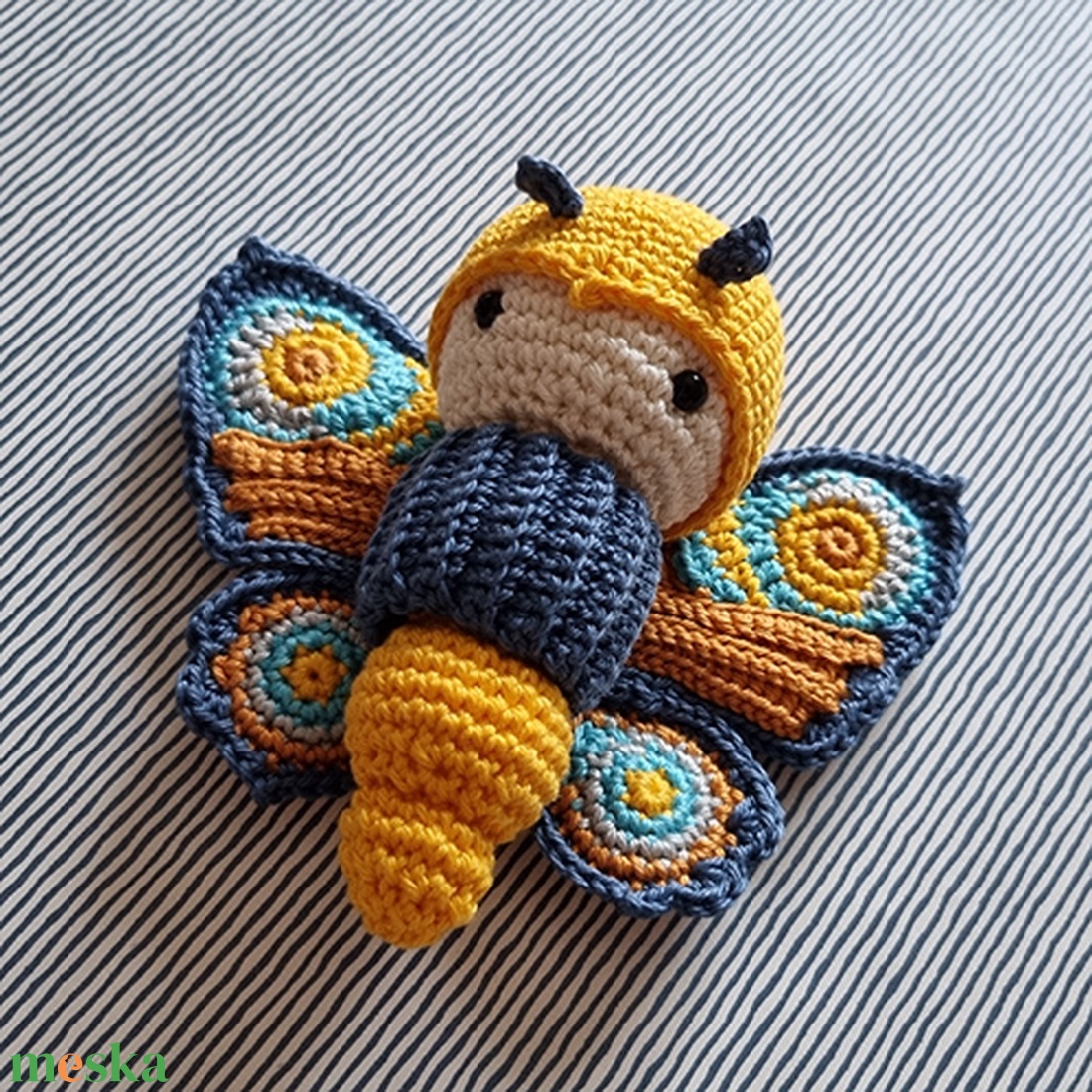 Horgolt kék-sárga pillangó amigurumi - játék & sport - plüssállat & játékfigura - más figura - Meska.hu Horgolt kék-sárga pillangó amigurumi - játék & sport - plüssállat & játékfigura - más figura - Meska.hu