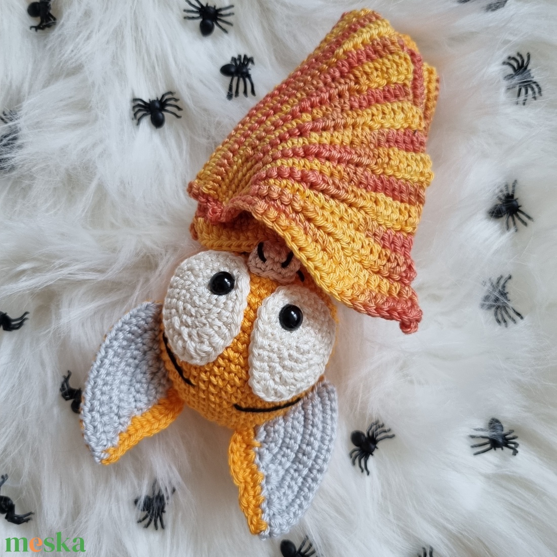 Horgolt narancs denevér amigurumi - otthon & életmód - dekoráció - halloween - halloweeni figurák - Meska.hu Horgolt narancs denevér amigurumi - otthon & életmód - dekoráció - halloween - halloweeni figurák - Meska.hu
