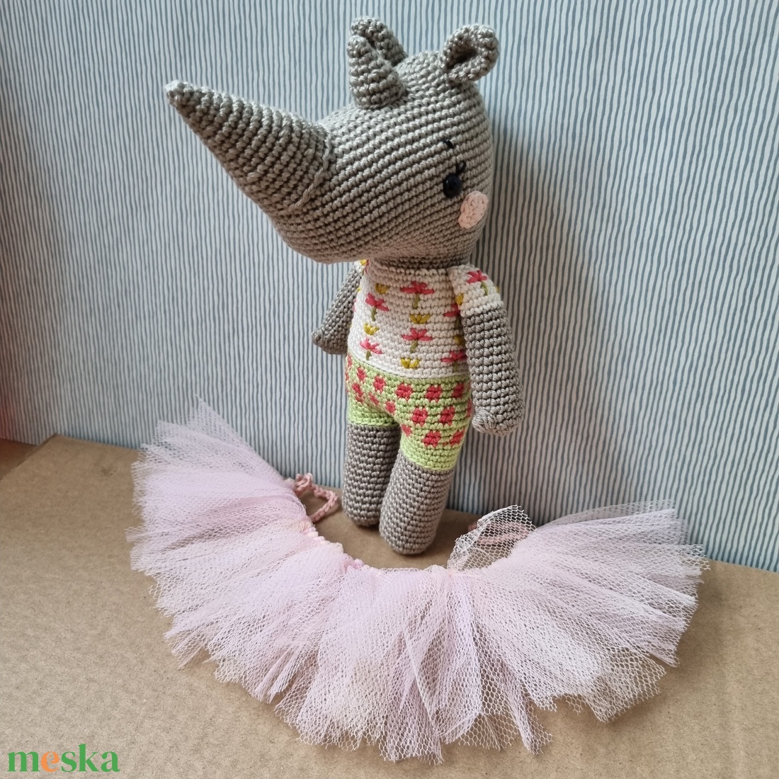 Horgolt orrszarvú amigurumi - játék & sport - plüssállat & játékfigura - más figura - Meska.hu Horgolt orrszarvú amigurumi - játék & sport - plüssállat & játékfigura - más figura - Meska.hu