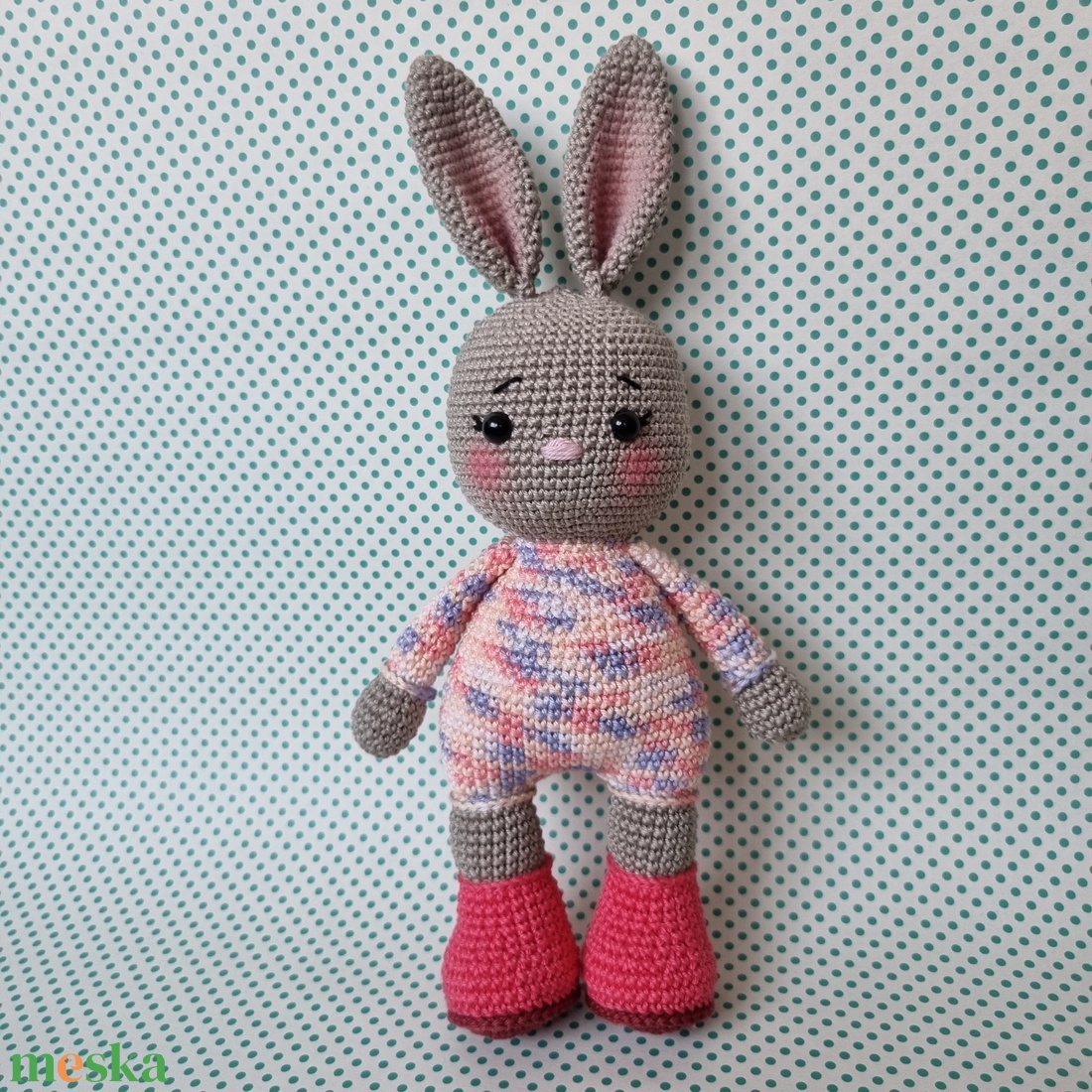 Horgolt rózsaszín színátmenetes nyúl amigurumi - játék & sport - plüssállat & játékfigura - nyuszi - Meska.hu Horgolt rózsaszín színátmenetes nyúl amigurumi - játék & sport - plüssállat & játékfigura - nyuszi - Meska.hu