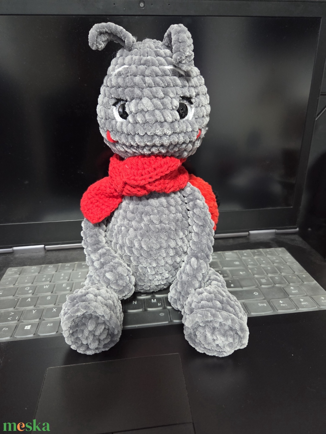 Ibi, a Katicabogár sállal - játék & sport - plüssállat & játékfigura - pillangó - Meska.hu