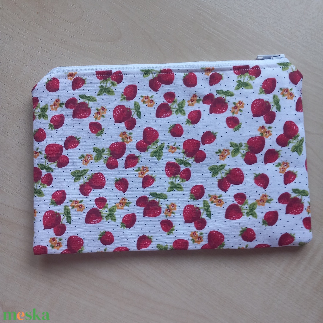 Epres vászon neszeszer, kozmetikai táska, cipzáros tároló - táska & tok - neszesszer - Meska.hu