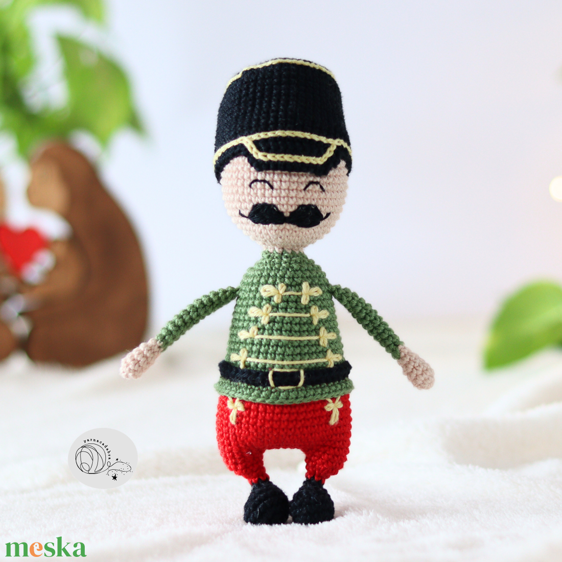 Horgolt huszár - otthon & életmód - dekoráció - dísztárgy - Meska.hu