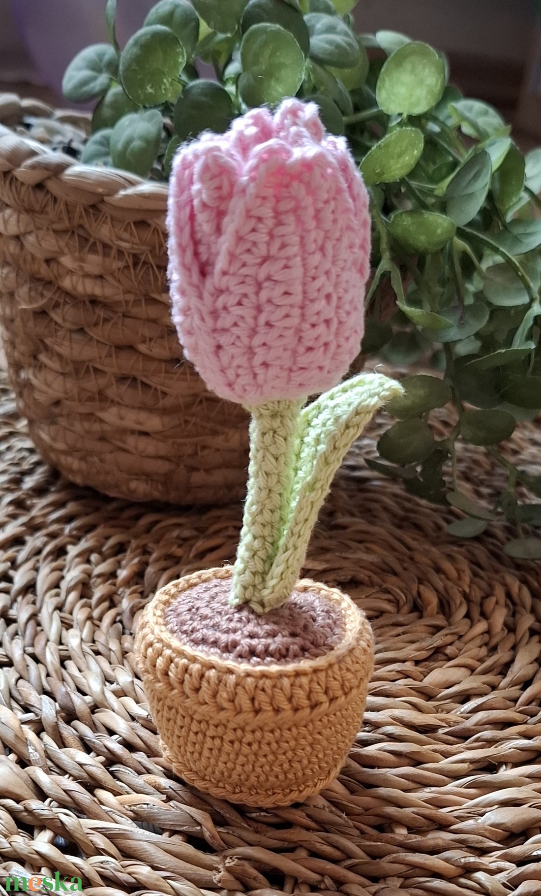 Horgolt kicsi cserepes virág - horgolt tulipán cserépben - otthon & életmód - dekoráció - virágdísz és tartó - csokor & virágdísz - Meska.hu