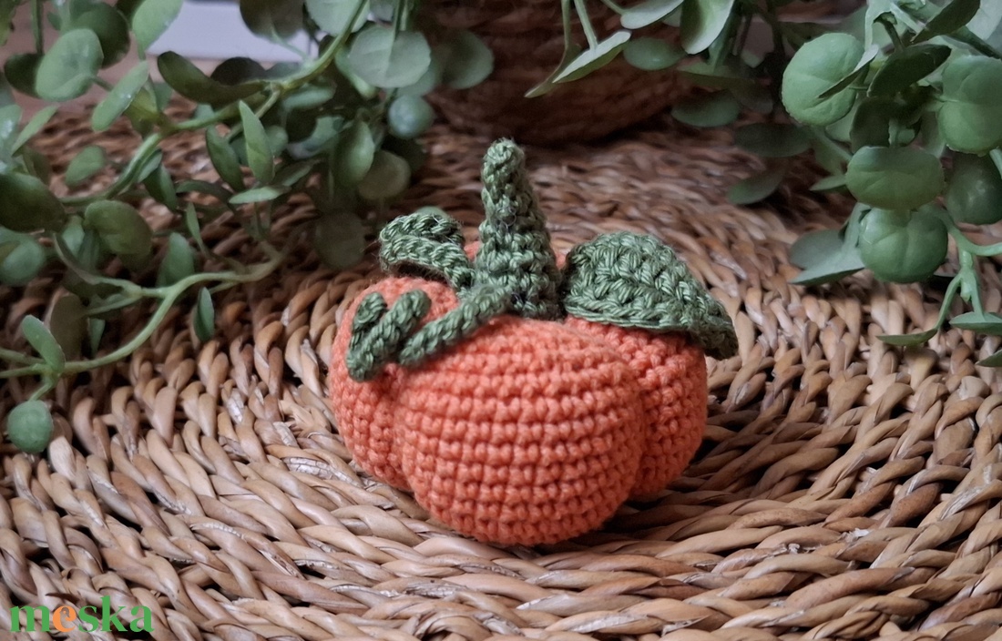 Kis horgolt tök - otthon & életmód - dekoráció - halloween - halloweeni tök - Meska.hu Kis horgolt tök - otthon & életmód - dekoráció - halloween - halloweeni tök - Meska.hu