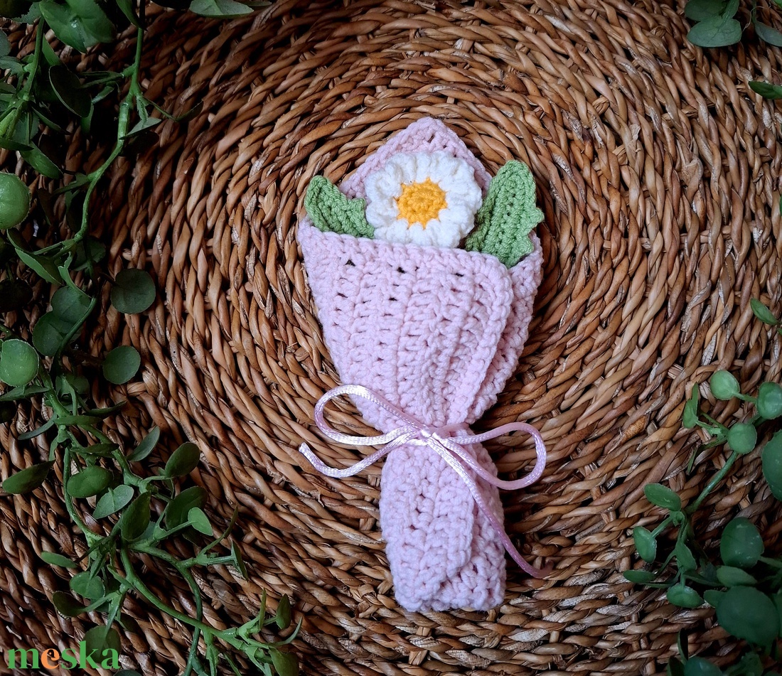 Horgolt Mini virágcsokor - százszorszép  - otthon & életmód - dekoráció - Meska.hu