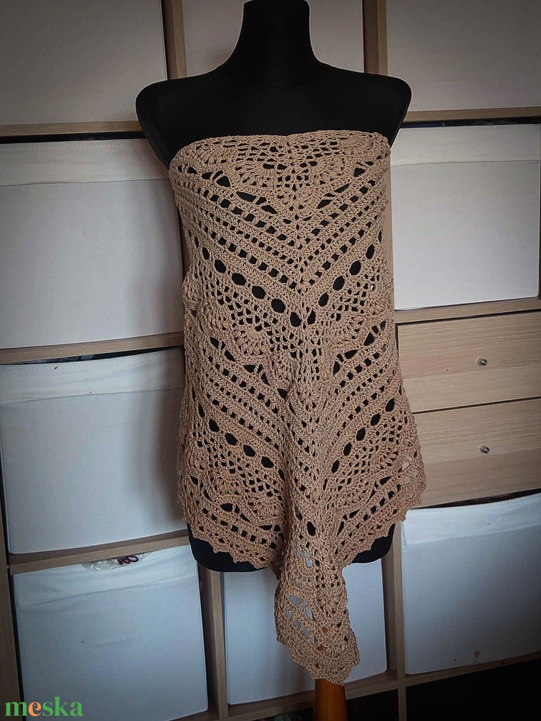 Barna horgolt csipke kendő - ruha & divat - sál, sapka, kendő - vállkendő - Meska.hu