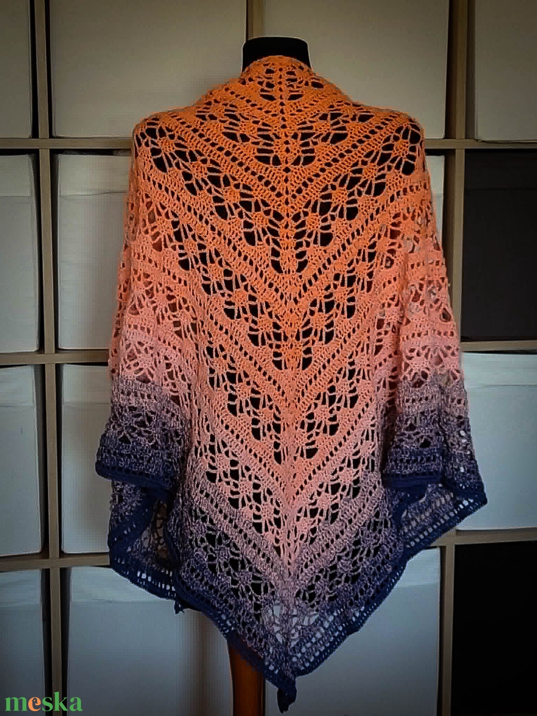 Óceáni pirkadat, nagy horgolt csipke kendő - ruha & divat - sál, sapka, kendő - vállkendő - Meska.hu