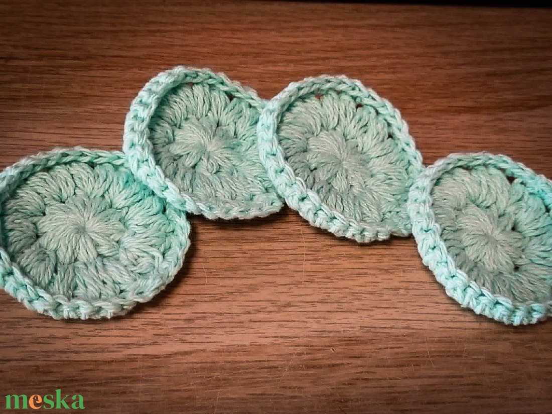 Horgolt arctisztító korong biopamutból  - szépségápolás - arcápolás - arctisztító korong - Meska.hu