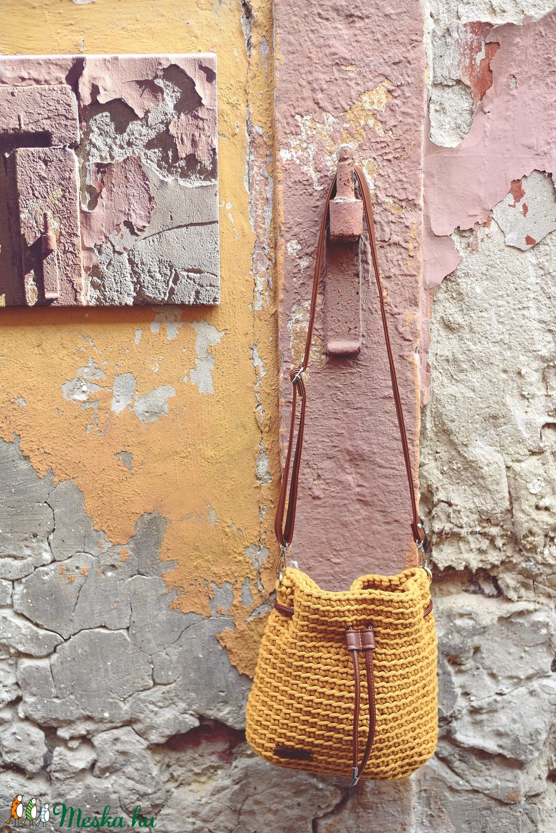 Horgolt crossbody táska - táska & tok - kézitáska & válltáska - vállon átvethető táska - Meska.hu