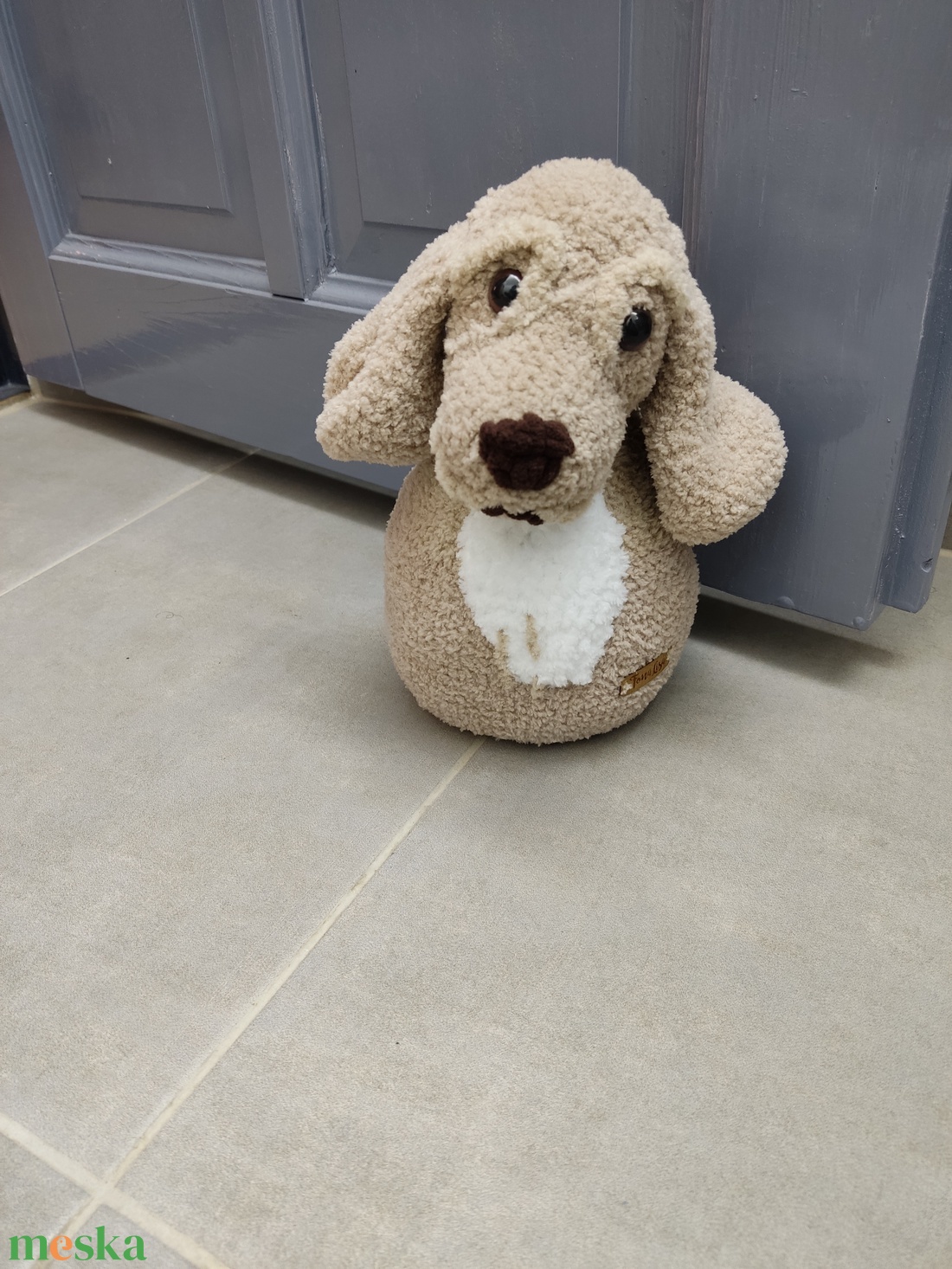 Horgolt kutya ajtókitámasztó - otthon & életmód - dekoráció - ajtó- és ablak dekoráció - ablakdísz - Meska.hu