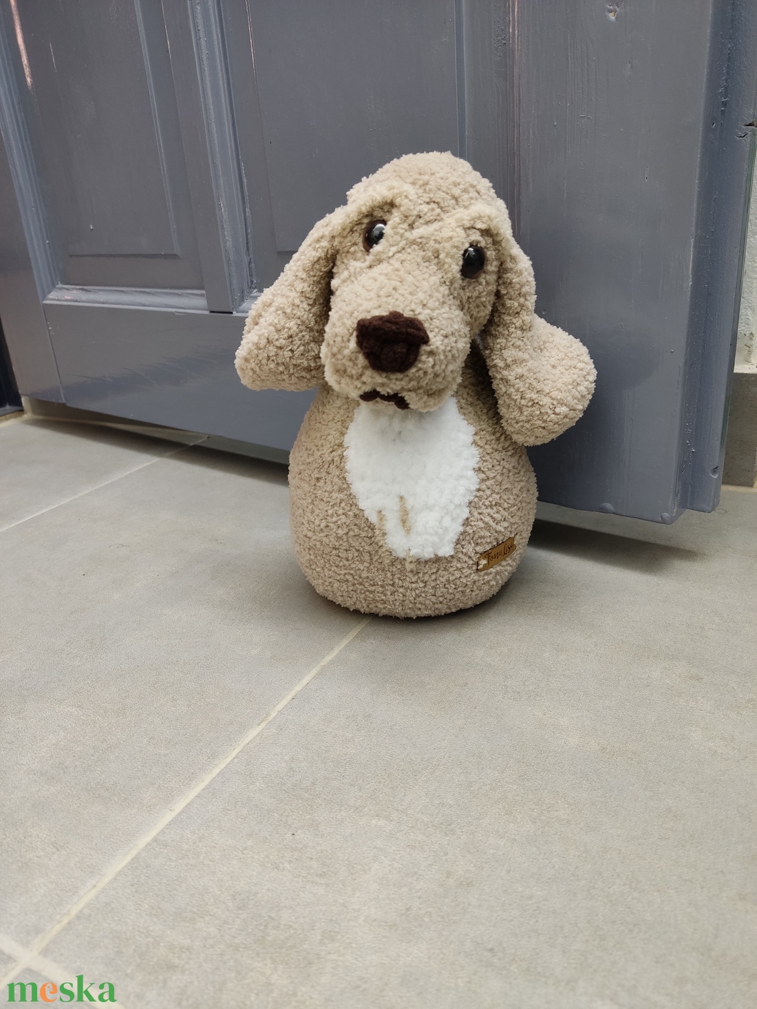 Horgolt kutya ajtókitámasztó - otthon & életmód - dekoráció - ajtó- és ablak dekoráció - ablakdísz - Meska.hu