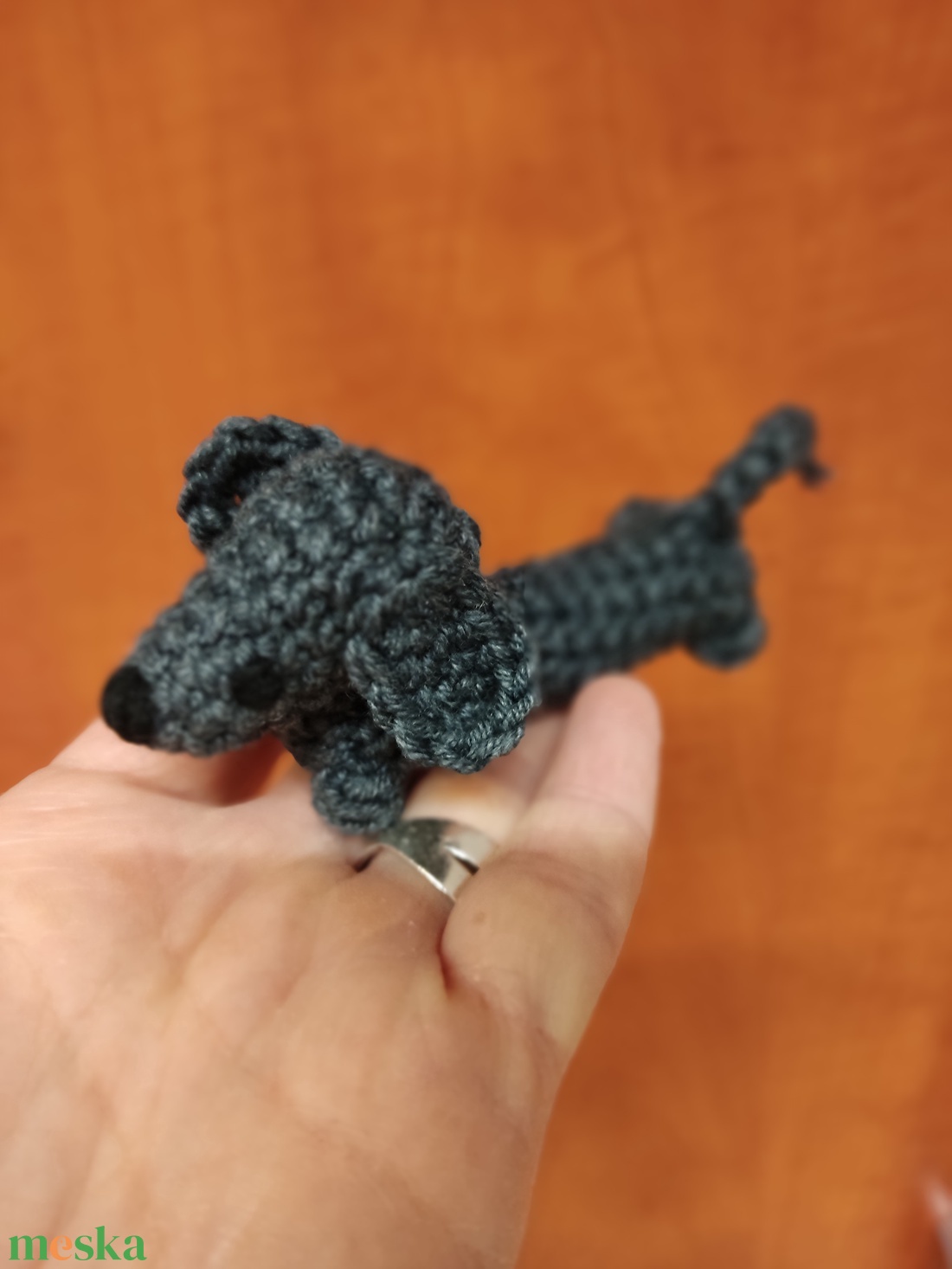 Kicsi horgolt tacskó - játék & sport - plüssállat & játékfigura - kutya - Meska.hu Kicsi horgolt tacskó - játék & sport - plüssállat & játékfigura - kutya - Meska.hu