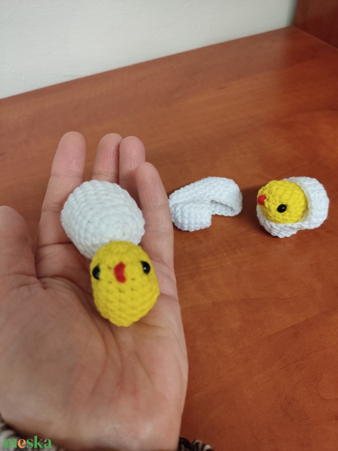 Kiscsibe tojásban - játék & sport - plüssállat & játékfigura - más figura - Meska.hu