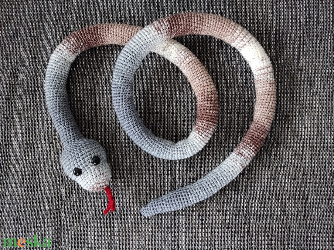 Tekeredik a kígyó - játék & sport - plüssállat & játékfigura - más figura - Meska.hu