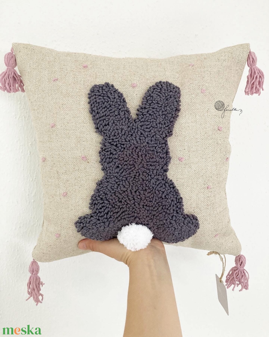 Tavaszi nyuszis díszpárna  - ünnepi díszek, dekorációk - húsvéti díszek és dekorációk - húsvéti abrosz, terítő - Meska.hu