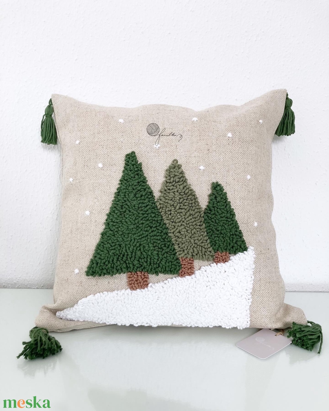 Téli  fenyők díszpárna  - karácsony - karácsonyi lakásdekoráció - karácsonyi lakásdíszek - Meska.hu