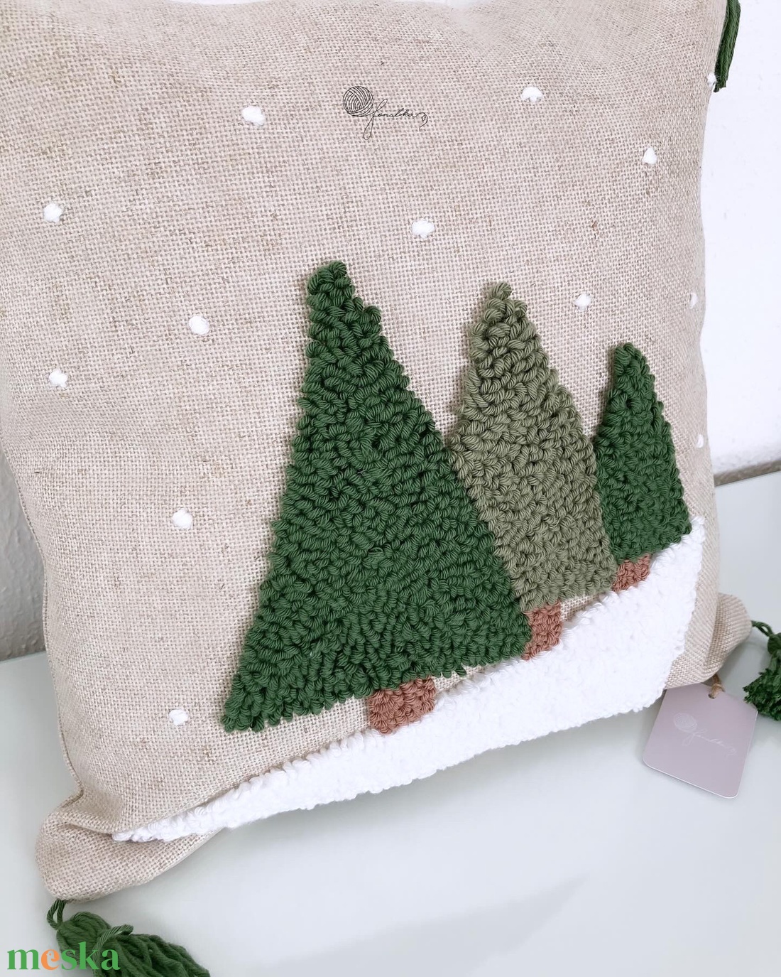 Téli  fenyők díszpárna  - karácsony - karácsonyi lakásdekoráció - karácsonyi lakásdíszek - Meska.hu