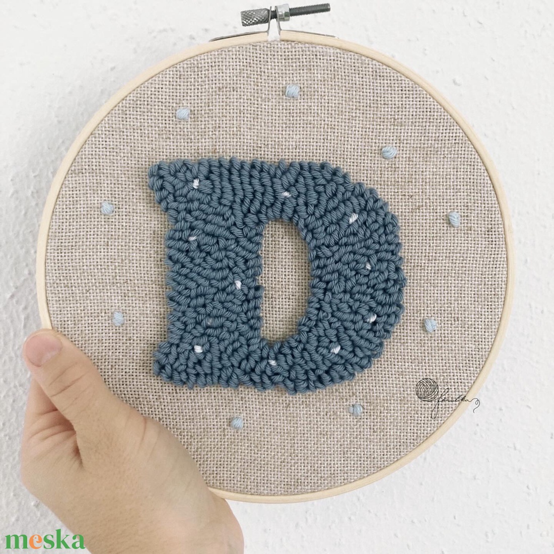 Személyre szabott D feliratú fonalkép - baba - mama - babaszoba dekoráció - babaszoba kép - Meska.hu