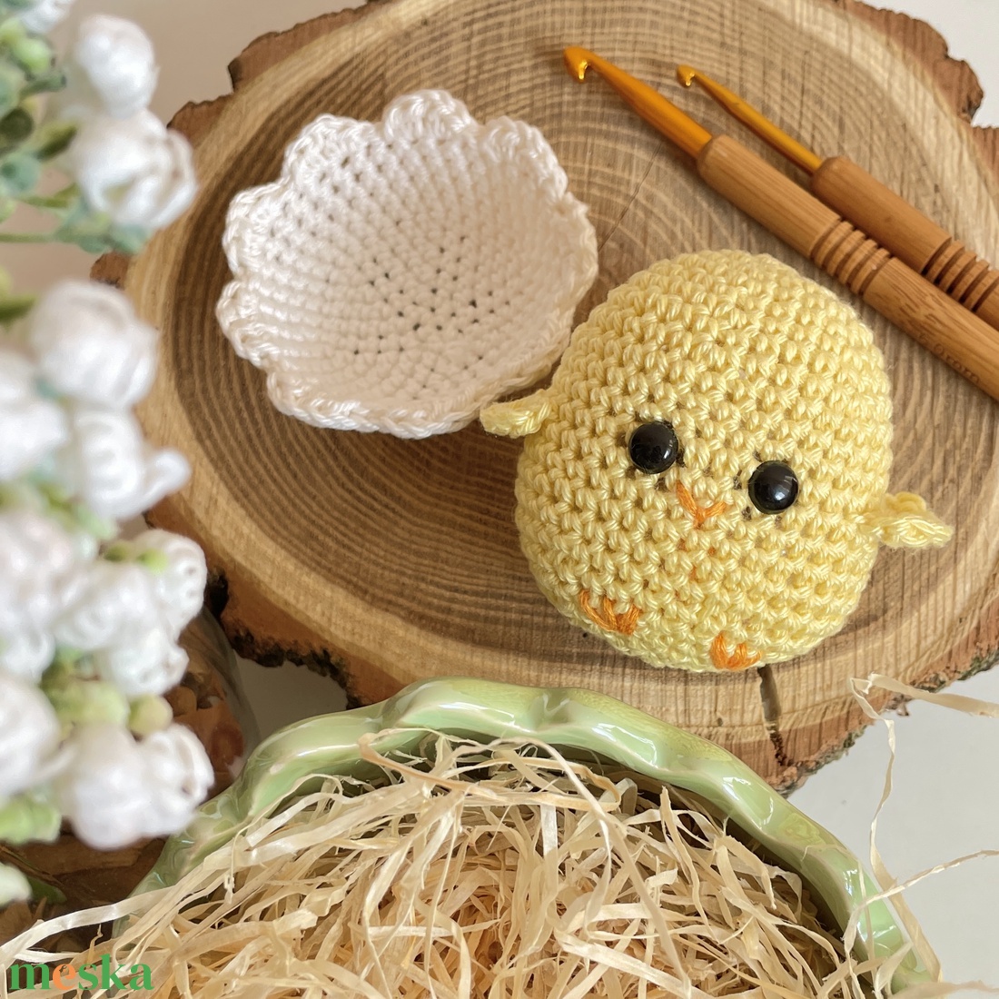 Horgolt Kiscsibe tojáshéjjal - játék & sport - plüssállat & játékfigura - más figura - Meska.hu