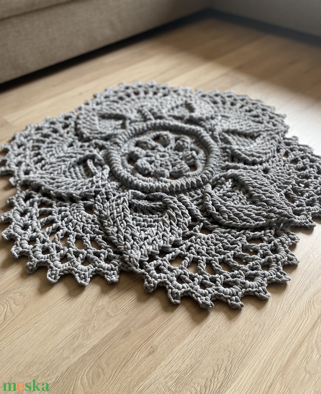 Horgolt szőnyeg Flower d90 - sötétszürke - otthon & életmód - lakástextil - szőnyeg - horgolt szőnyeg - Meska.hu Horgolt szőnyeg Flower d90 - sötétszürke - otthon & életmód - lakástextil - szőnyeg - horgolt szőnyeg - Meska.hu