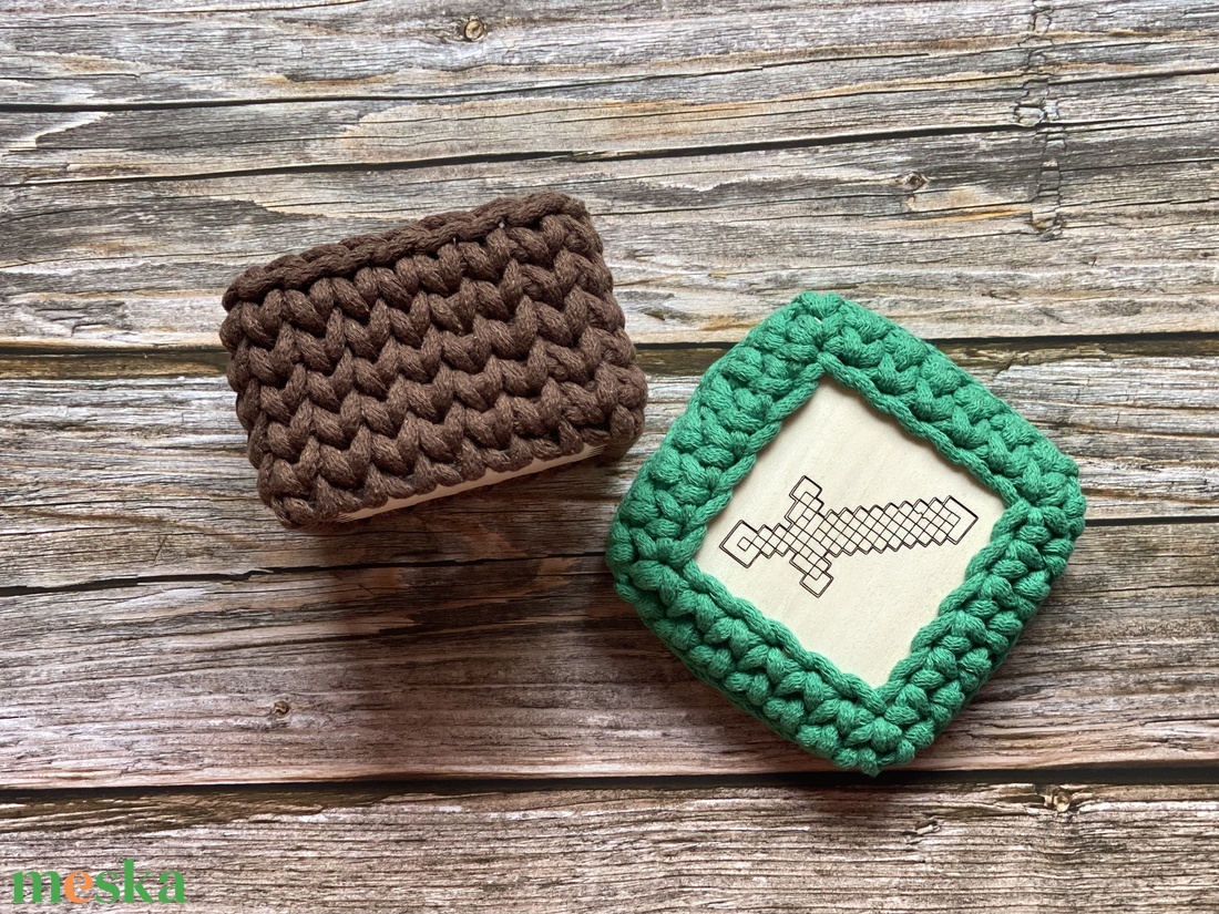 Horgolt doboz - Minecraft - baba - mama - babaszobabútor - játéktároló - Meska.hu