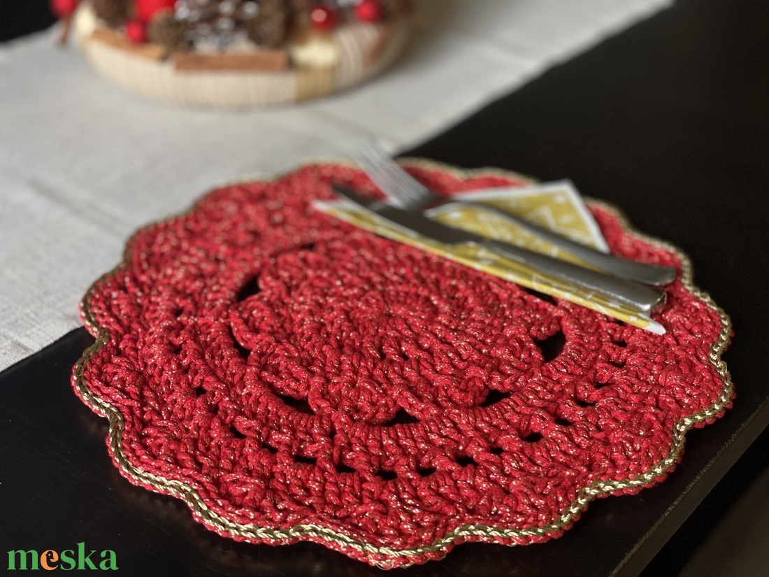 Horgolt tányéralátét - karácsonyi - otthon & életmód - konyhafelszerelés, tálalás - tálalás - tányér- és poháralátét - Meska.hu