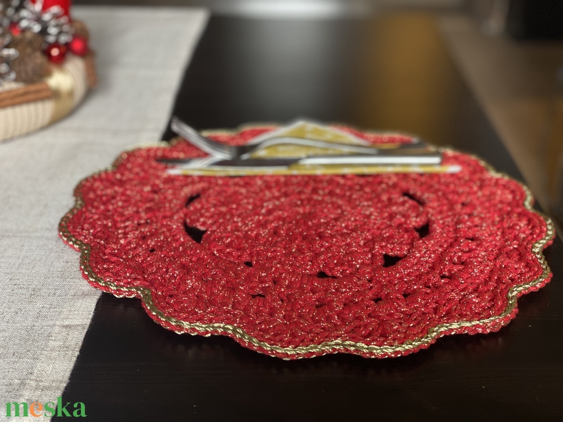 Horgolt tányéralátét - karácsonyi - otthon & életmód - konyhafelszerelés, tálalás - tálalás - tányér- és poháralátét - Meska.hu