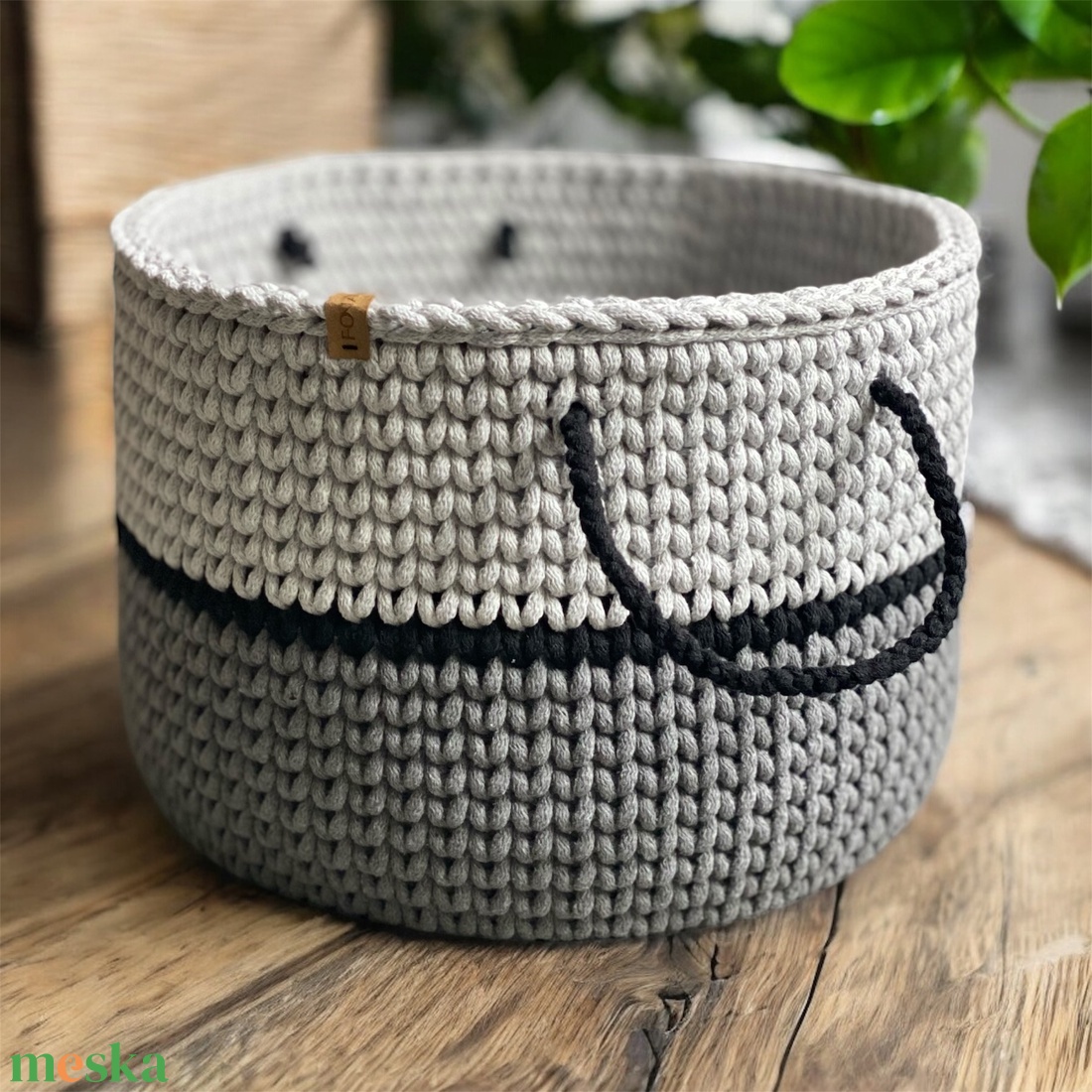 Nagyméretű horgolt tároló, kosár - szürke-sötétszürke duo - otthon & életmód - tárolás & rendszerezés - tárolókosár - Meska.hu