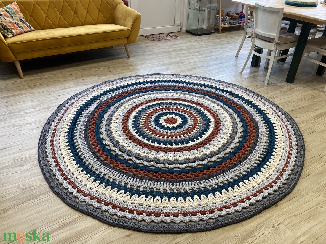 Kerek, horgolt szőnyeg d220 - etno - otthon & életmód - lakástextil - szőnyeg - horgolt szőnyeg - Meska.hu