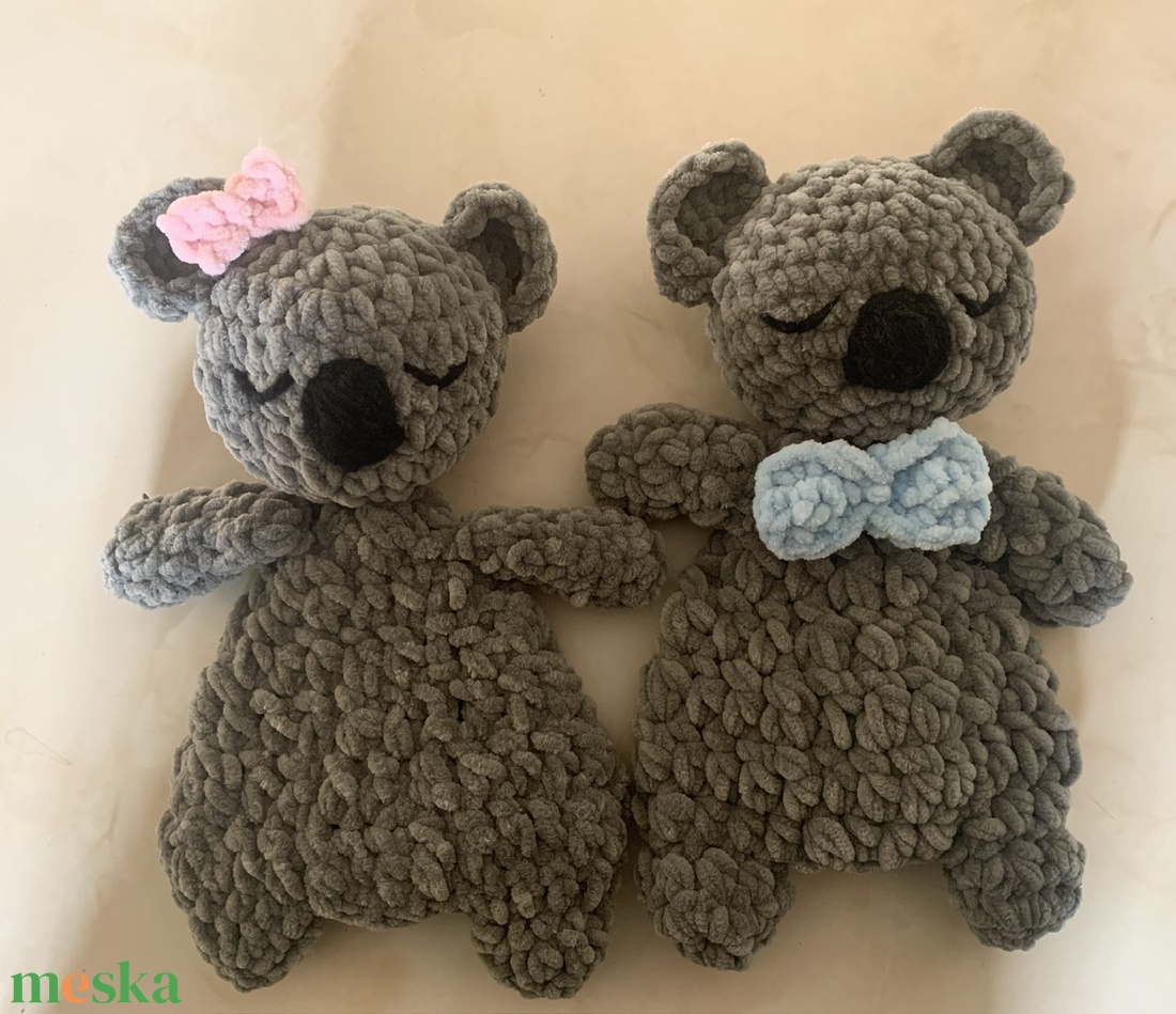 Horgolt Koala plüss (2 db) - játék & sport - plüssállat & játékfigura - maci - Meska.hu