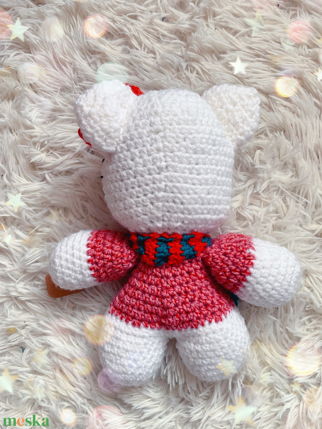 Karácsonyi Hello Kitty nagy méretű horgolt plüss játék - játék & sport - plüssállat & játékfigura - cica - Meska.hu