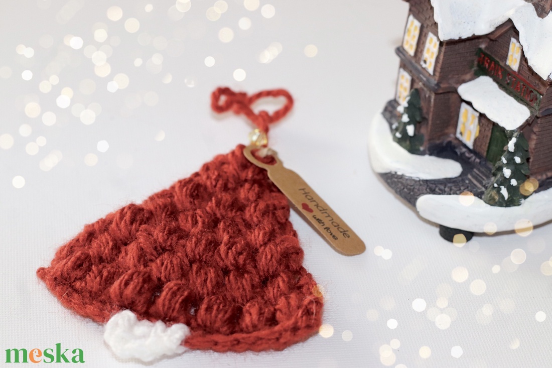 Horgolt karácsonyi fenyő dísz - karácsony - karácsonyi lakásdekoráció - karácsonyfadíszek - Meska.hu