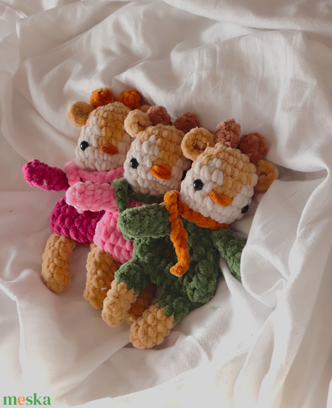 Horgolt őzike alvókák gyerekeknek - baba - mama - baba játékok - szundikendő, alvóka - Meska.hu