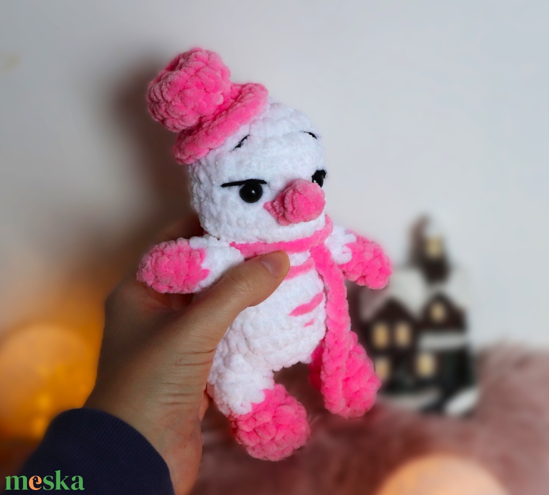 Horgolt kalapos rózsaszín hóember plüss - karácsony - mikulás - mikulás ajándékok - Meska.hu