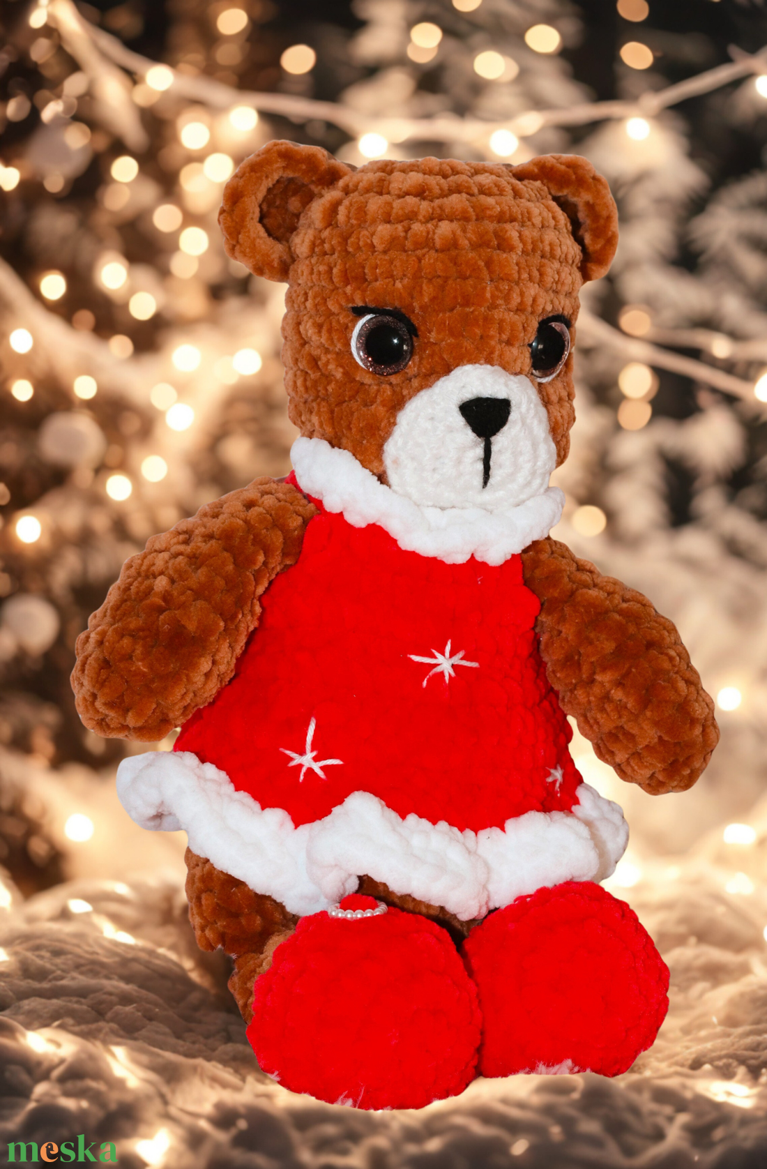 Horgolt karácsonyi maci plüss téli ruhában  - játék & sport - plüssállat & játékfigura - maci - Meska.hu