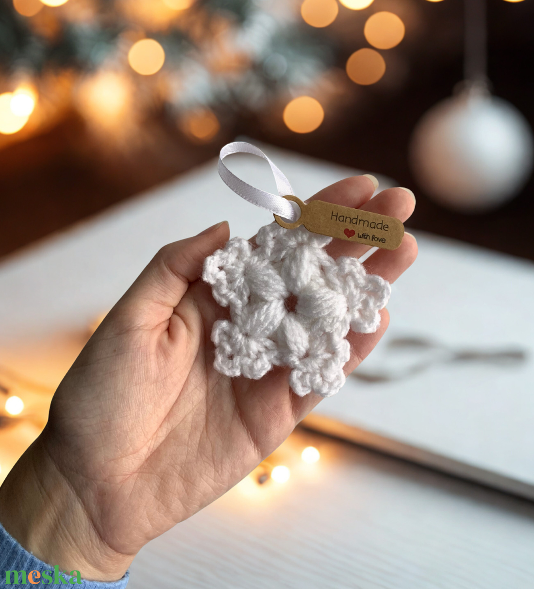Horgolt hópehely karácsonyi díszek - karácsony - karácsonyi lakásdekoráció - karácsonyfadíszek - Meska.hu