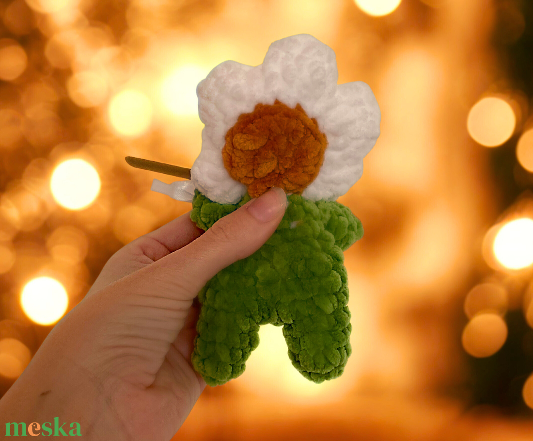 Horgolt virág alvóka plüss gyerekeknek - játék & sport - 3 éves kor alattiaknak - alvóka & rongyi - Meska.hu