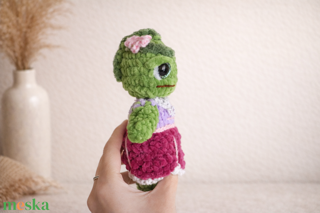 Horgolt Pascal plüss gyerekeknek - játék & sport - plüssállat & játékfigura - plüss mesefigurák - Meska.hu