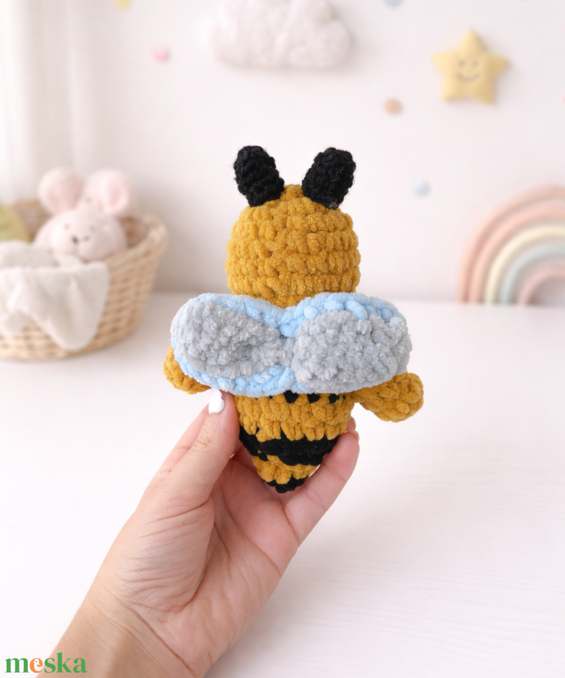 Horgolt méhecske plüss gyerekeknek - játék & sport - plüssállat & játékfigura - méhecske - Meska.hu