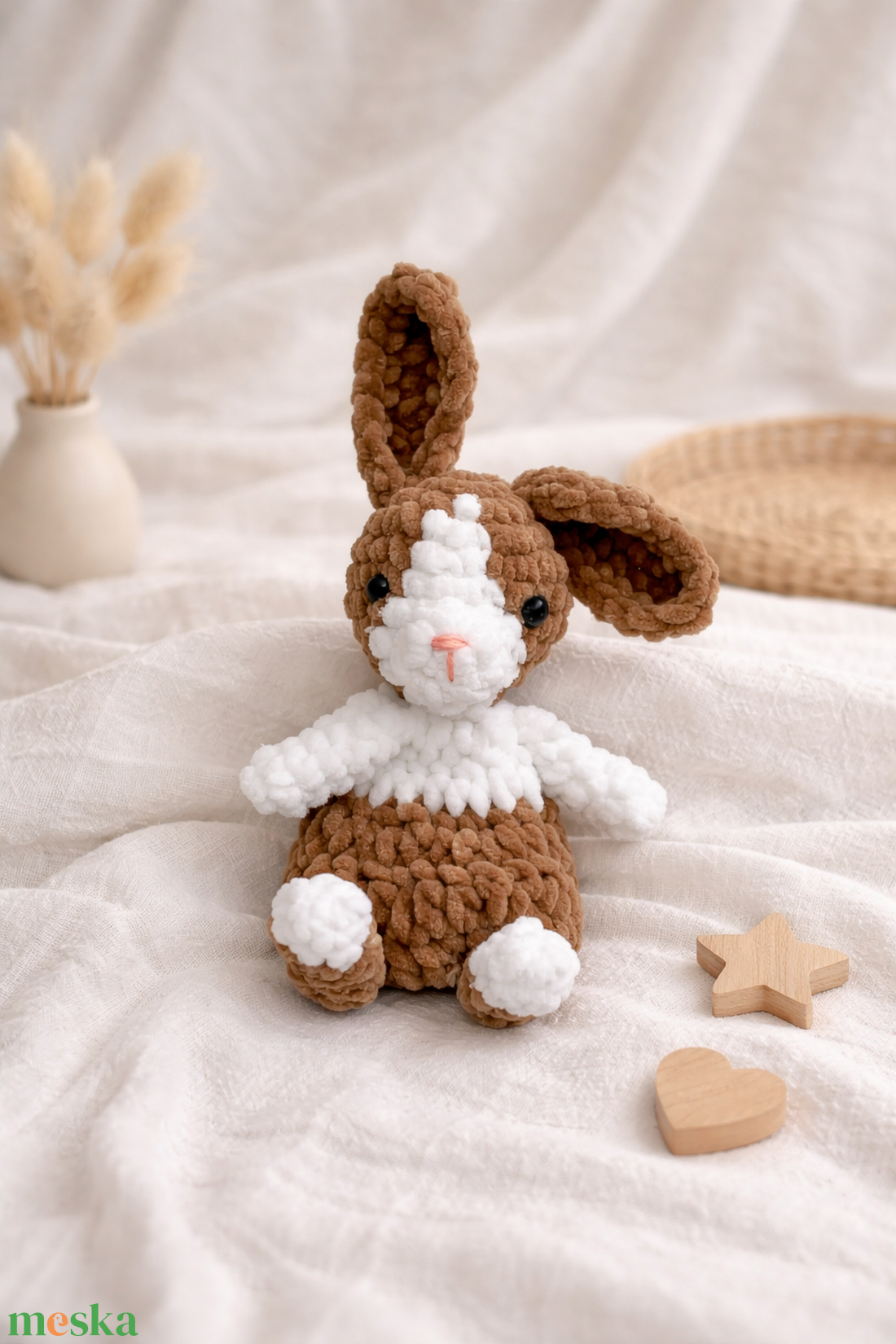 Horgolt nyuszi alvóka plüssök  - baba - mama - baba játékok - szundikendő, alvóka - Meska.hu