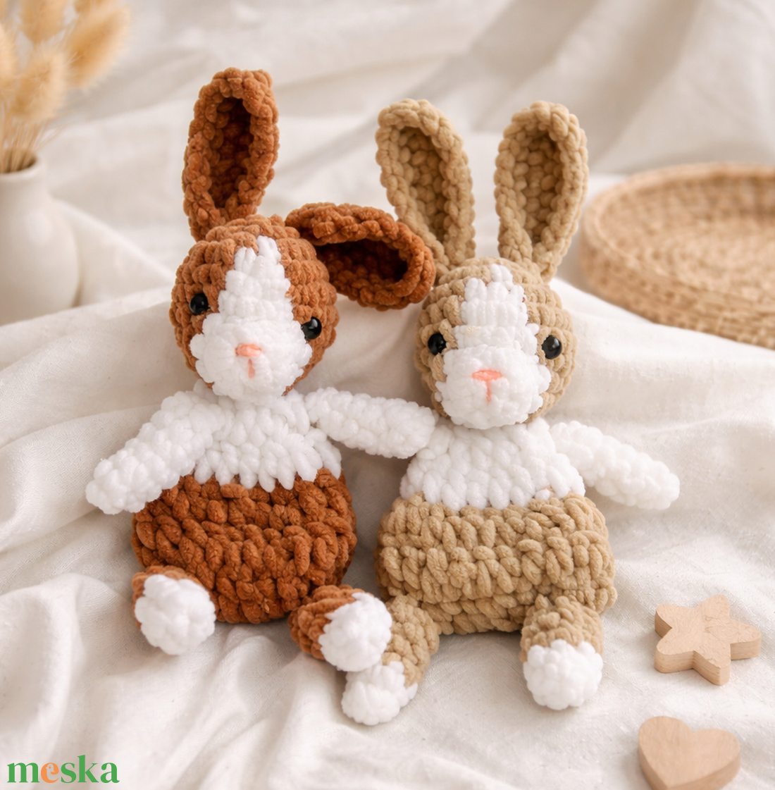 Horgolt nyuszi alvóka plüssök  - baba - mama - baba játékok - szundikendő, alvóka - Meska.hu