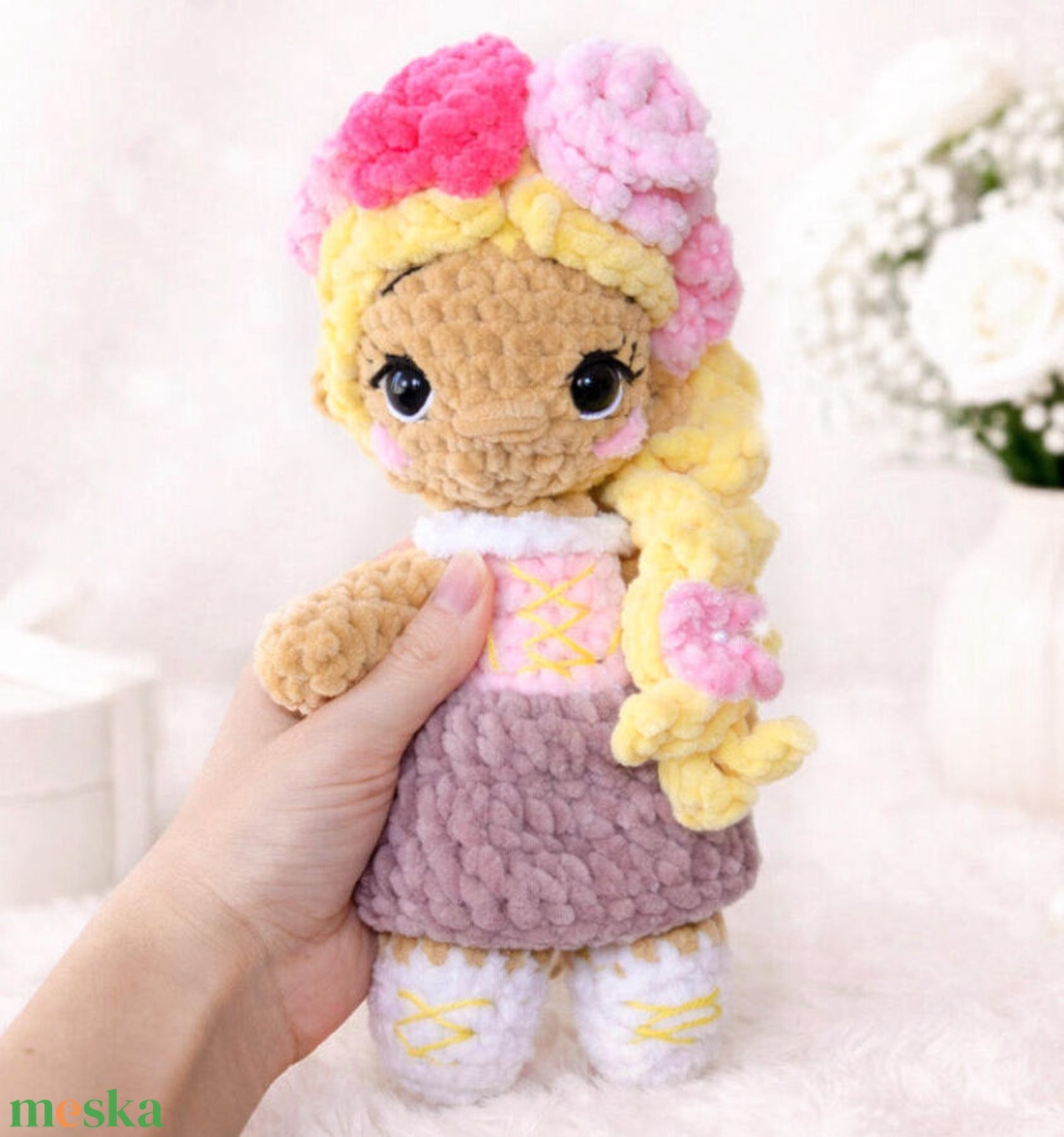 Horgolt Aranyhaj inspirálta amigurumi baba - játék & sport - plüssállat & játékfigura - plüss mesefigurák - Meska.hu