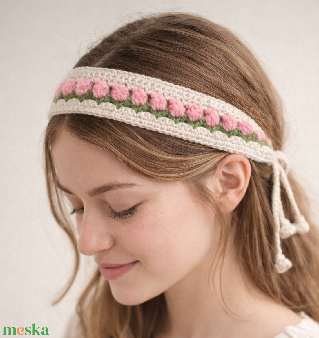 Horgolt tavaszi tulipán hajpánt - esküvő - hajdísz - hajpánt - Meska.hu