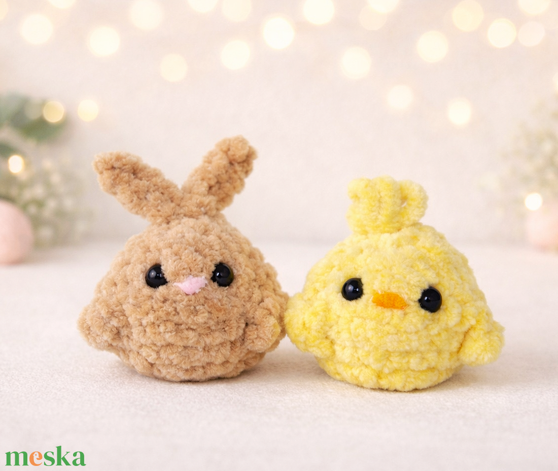 Horgolt húsvéti plüss díszek - nyuszi és csibe - ünnepi díszek, dekorációk - húsvéti díszek és dekorációk - húsvéti asztaldíszek - Meska.hu