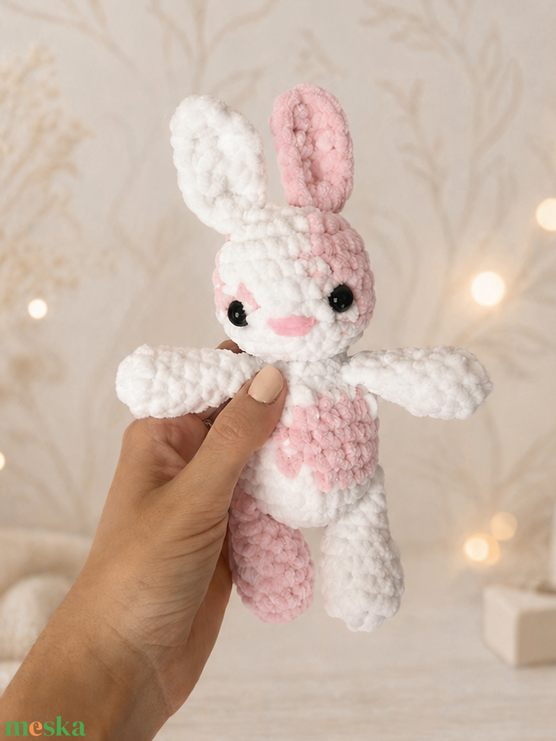 Horgolt foltos nyuszik több színben - játék & sport - plüssállat & játékfigura - nyuszi - Meska.hu