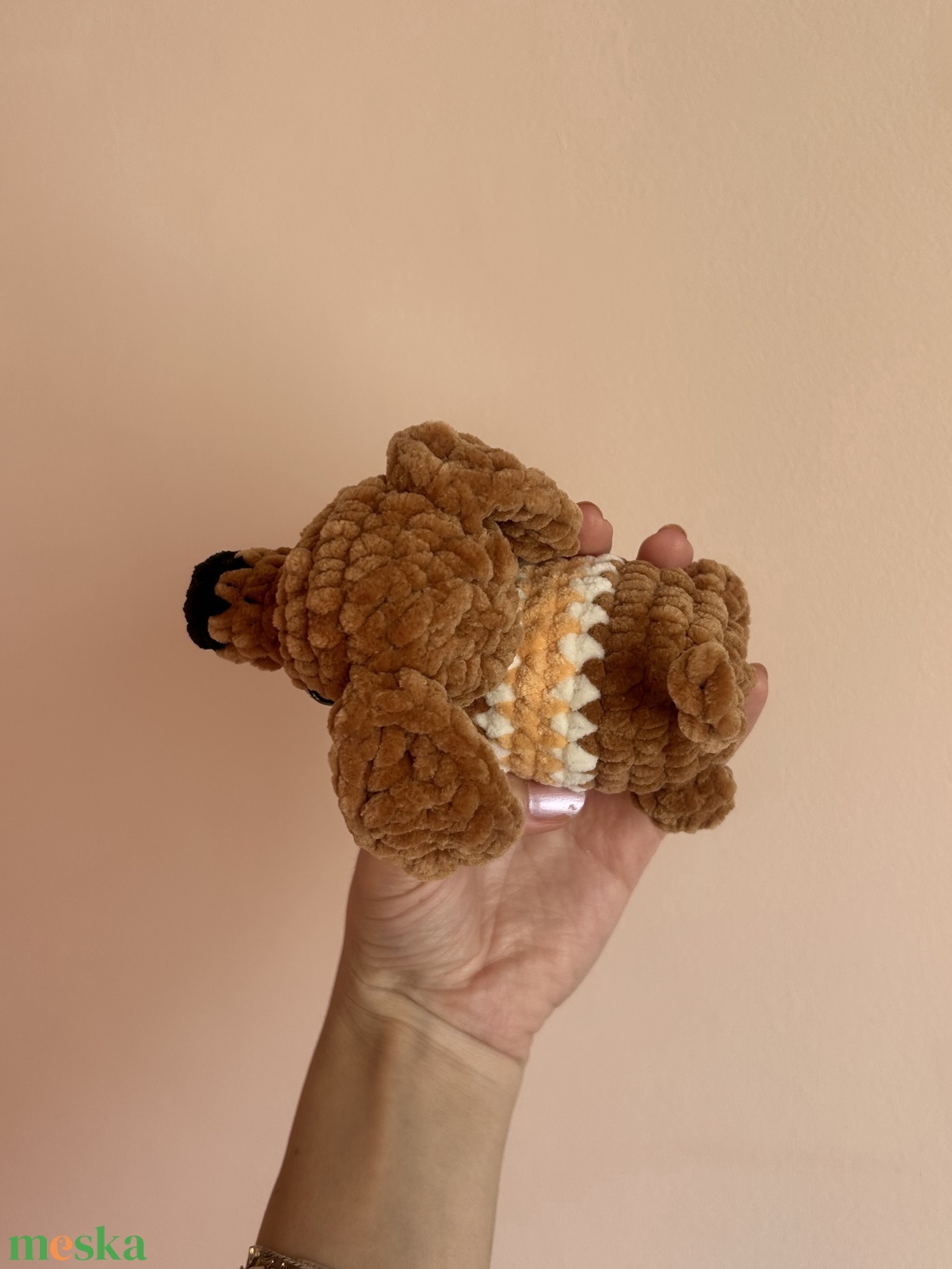 Horgolt mini tacskó plüss - játék & sport - plüssállat & játékfigura - kutya - Meska.hu